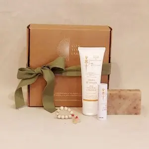 [13315] Detalle cosmética